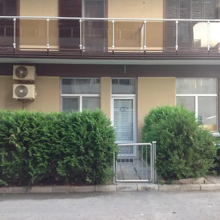 Parus Apartment *
